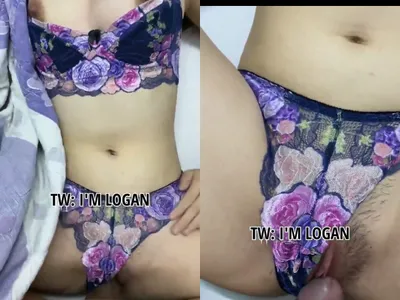 địt em em gái vú đẹp trong bộ đồ lót tím mới tặng